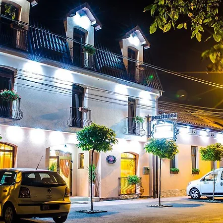 Hotel-pensiunea Zefir Pensjonat 4*